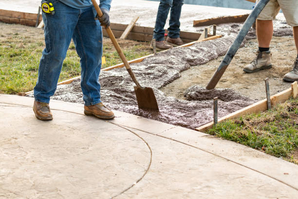 Best Concrete Pool Decks in Chauvin, LA